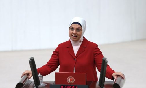 AKP’li Ravza Kavakcı, İBB’den aldığı 2 milyon 160 bin TL’lik “bursu” böyle savundu: Usulsüzlük yok!