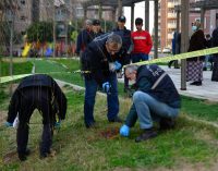 Adana’da 17 yaşındaki platonik aşık dehşet saçtı: Sevdiği kızın sevgilisini öldürüp arkadaşını bıçakladı