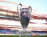 UEFA duyurdu: Şampiyonlar Ligi finali St. Petersburg yerine Paris’te oynanacak
