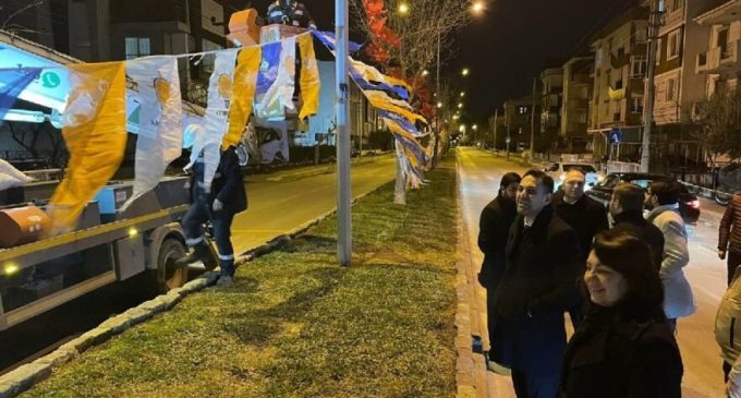 Çanakkale Zaferi’nde AKP bayrakları astılar