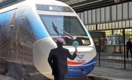 İngiltere, tarihinin en büyük altyapı ihracat finansmanını Ankara-İzmir hızlı tren hattı için sağlayacak