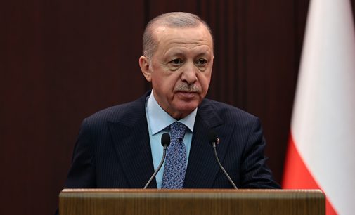 Erdoğan: Döviz kurundaki dalgalanmalar yaşadığımız geçiş sürecinin bedelleridir