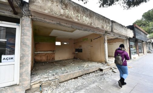 Bergama’da AKP’li belediyenin “Millet Bahçesi” ısrarı: Yargıya rağmen yıkımlar başladı!