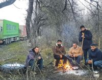 Rus sınırında mahsur kalan Türk şoförler hayat mücadelesi veriyor: “Tüplerimiz boşaldı, aküler bitti”
