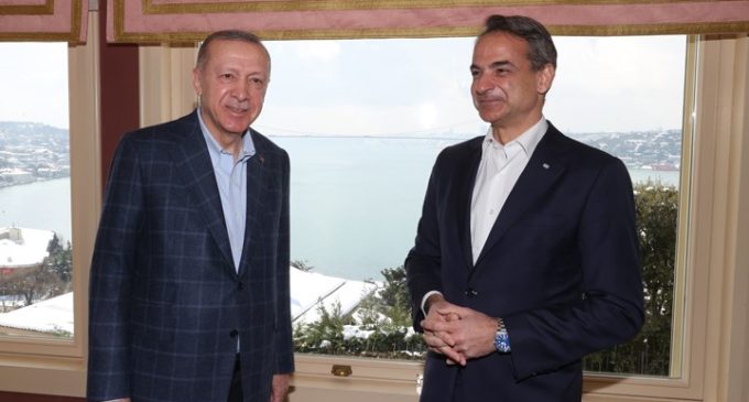 Kılıçdaroğlu’ndan Erdoğan ve Miçotakis değerlendirmesi: İkisinin de oyları düşüyor, ikisi de savaşa oynuyor