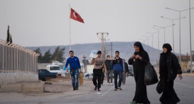 Göç İdaresi Başkanı Ünlü: Suriyelilere bayrama özel izin yok