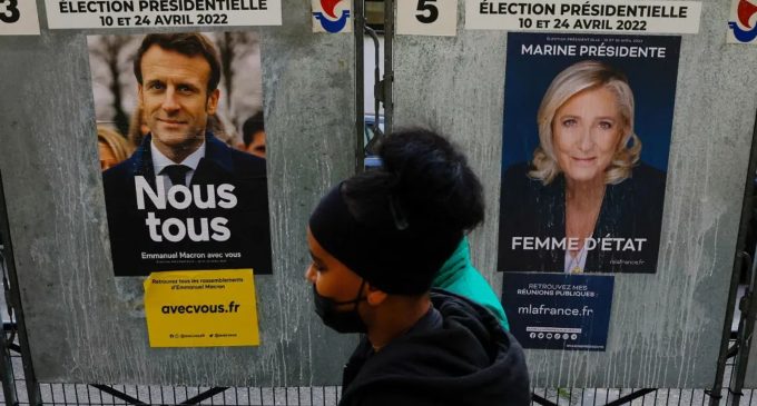 Fransa bir kez daha Macron ve Le Pen arasında seçim yapmak için sandık başında