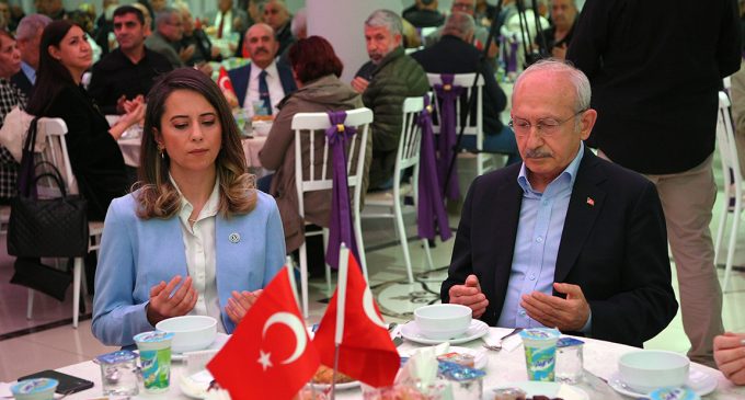 Kılıçdaroğlu, emekli polislerle iftarda buluştu