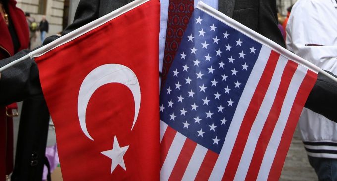 ABD’den Türkiye’ye uyarı: Rus oligarkların kirli parası için havuz olmayın