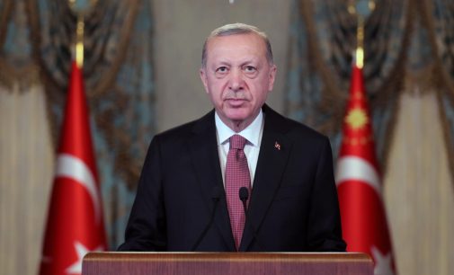 Erdoğan: Kendilerini modern addeden ülkeler, sığınmacıları denizlerde öldürürken biz yüzbinlerce can kurtardık