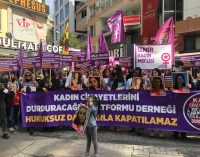 Kadın Cinayetlerini Durduracağız Platformu’na açılan kapatma davası protesto edildi