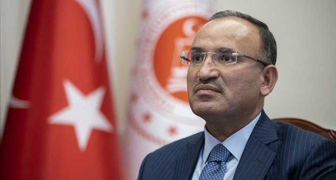Adalet Bakanı Bozdağ, skandal Gezi kararları sonrası konuştu: “Kimse yargının üstünde değil”
