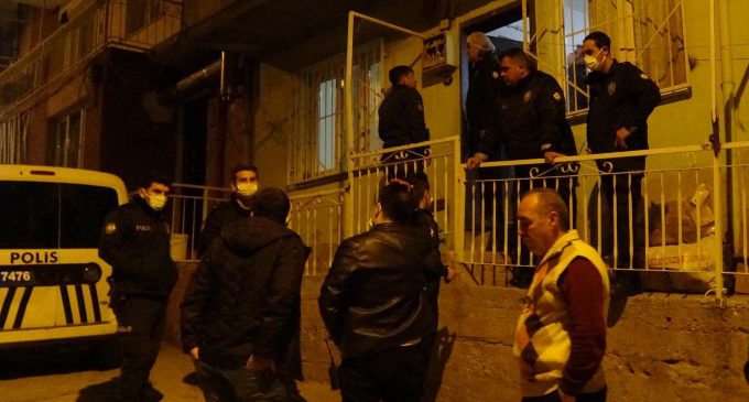 İzmir’de kadın cinayeti: Çocuklarını görmek için eski eşinin evine gitti, boğularak öldürüldü!
