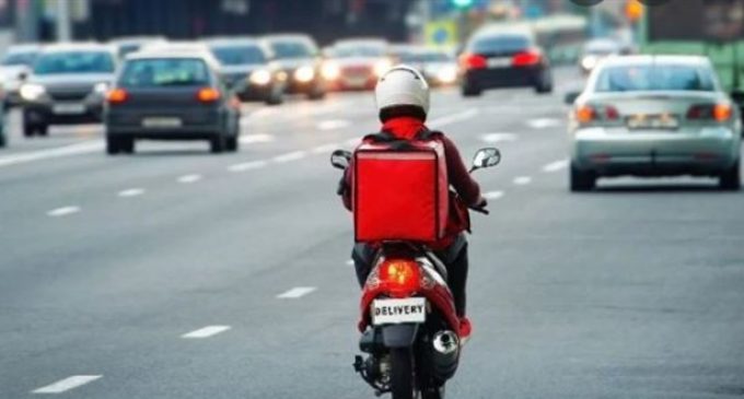 İzmir’de motosiklet ve kuryelere trafiğe çıkma yasağı