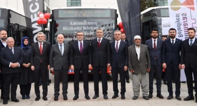 AKP’li belediye eski otobüsleri boyayıp yeni almış gibi gösterdi