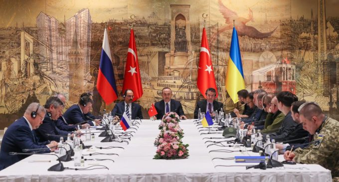 Avusturya Başbakanı: Putin, İstanbul’daki barış görüşmelerine hâlâ güveniyor