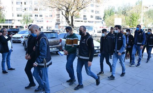 Yazar Ergün Poyraz’a saldırı olayında beş kişi tutuklandı