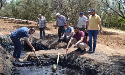 Manisa’da su kuyusundan akan yanıcı siyah maddede petrol tespit edildi