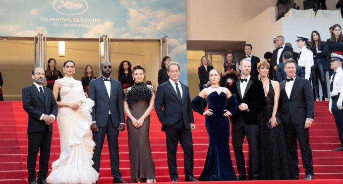 Cannes’da ödüller sahiplerini buldu: İşte kazananlar…