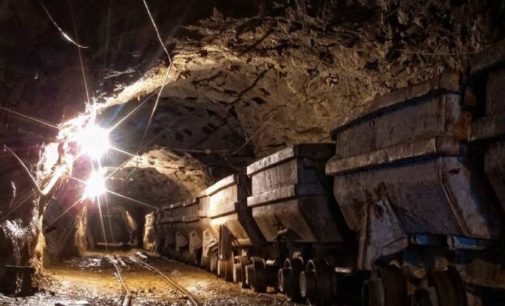 Ruhsatsız maden ocağında tavan çöktü: Bir işçi yaralandı