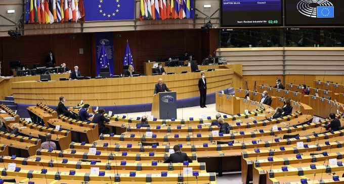 Avrupa Parlamentosu Türkiye Raporu’nu kabul etti: Demokratik standartlardaki gerileme “kasıtlı”!