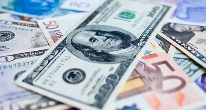 TL’de kayıp sürüyor: Dolar kuru günün ilk saatlerinde 17.12’yi gördü