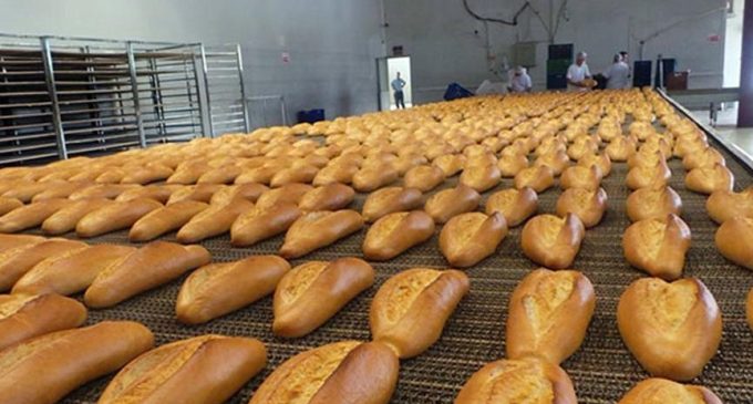 İBB: Halk ekmek 2 TL’den satılmaya devam edecek