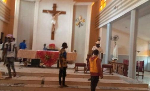 Nijerya’da kiliseye silahlı saldırı: Çok sayıda ölü ve yaralı var