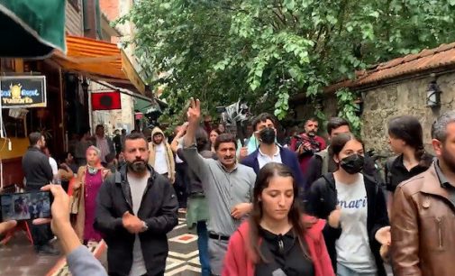 Kadıköy’deki eylemde gözaltına alınan 70 kişiden ikisi tutuklandı