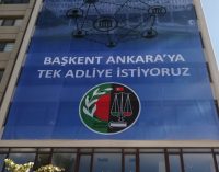 Ankara Barosu’ndan “Başkent Ankara’ya tek adliye istiyoruz” pankartı