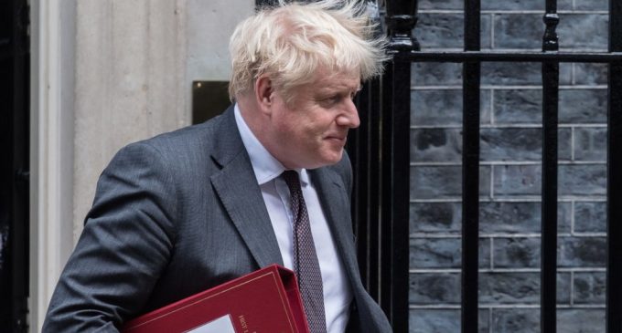 İngiltere’nin eski başbakanı Boris Johnson milletvekilliğinden istifa etti