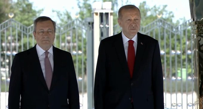 İtalya Başbakanı Draghi: Erdoğan’a İstanbul Sözleşmesi’ne dönmeyi telkin ettim