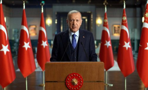 Erdoğan’dan 15 Temmuz mesajı: Türkiye aşkına durmadan çalışacağız