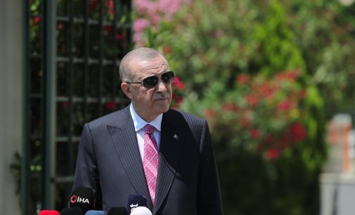 Seçime doğru: Erdoğan bugün ilk kez cemevi ziyaret edecek, Muharrem orucu açacak