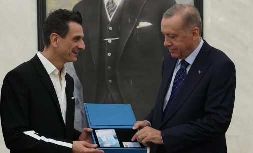 Erdoğan, Guidetti’ye “Turkuaz kart” verdi