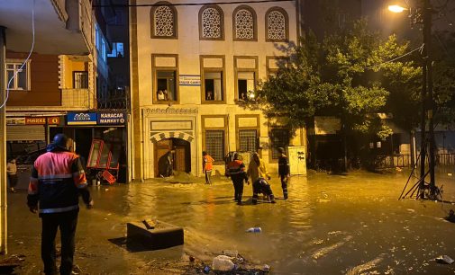 İstanbul’da sağanak ve su baskını: Nakdi yardım yapılacak