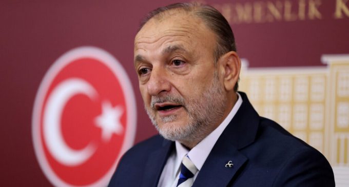 Oktay Vural’ın iktidara yönelik eleştirisi MHP’yi karıştırdı: İYİ Parti’ye mi geçecek?