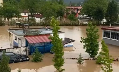Ordu’da dere taşı: İki iş yeri ve 10 evi su bastı