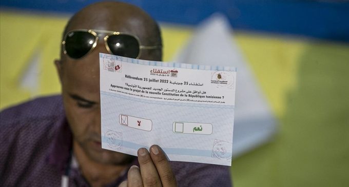 Tunus’taki anayasa referandumunda “evet” çıktı: “Devletin dini İslam” ibaresi kaldırıldı