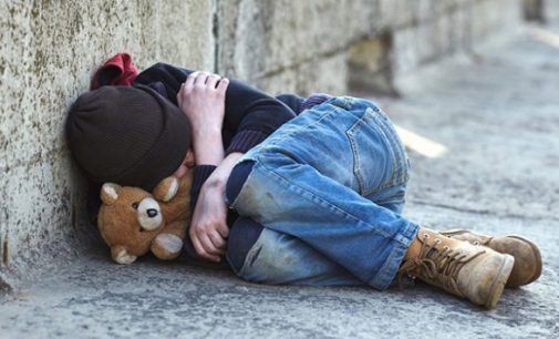 Çocukların payına oyuncak yerine yoksulluk düştü: Türkiye’de üç çocuktan biri aşırı yoksul!