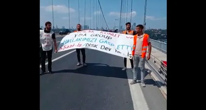 İşçilerden 15 Temmuz Şehitler Köprüsü’nde pankartlı protesto