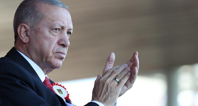 AKP’nin “türbana anayasal güvence” teklifi hazır: Erdoğan’ın onayı bekleniyor