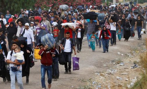 Yunanistan göç bakanı: Türkiye göçmenleri şiddet tehdidi ile zorla gönderiyor