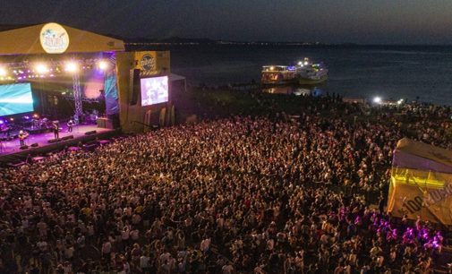 Yasaklanan Zeytinli Rock Festivali’ne Seferihisar Belediyesi talip oldu