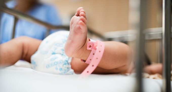 İzmir’de bebeğe yanlışlıkla koronavirüs aşısı yapılmıştı: Soruşturma izni verilmemesine itiraz kabul edildi
