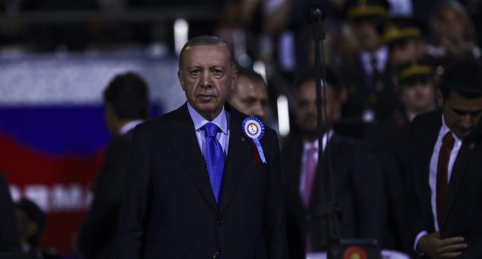 Erdoğan: Yakın komşularımızdan başlayarak barış tesis etmek isiyoruz