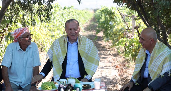 Erdoğan Manisa’da çekirdeksiz kuru üzüm alım fiyatını açıkladı
