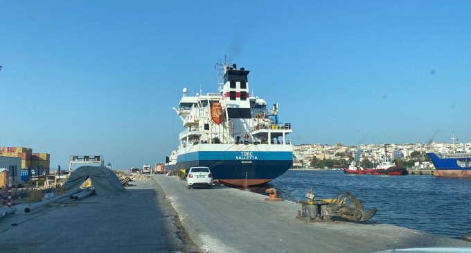 Bandırma’da geminin buhar kazanı patladı: İki işçi yaralandı