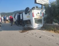 İzmir’de yolcu minibüsü ile otomobil çarpıştı: Beş yaralı