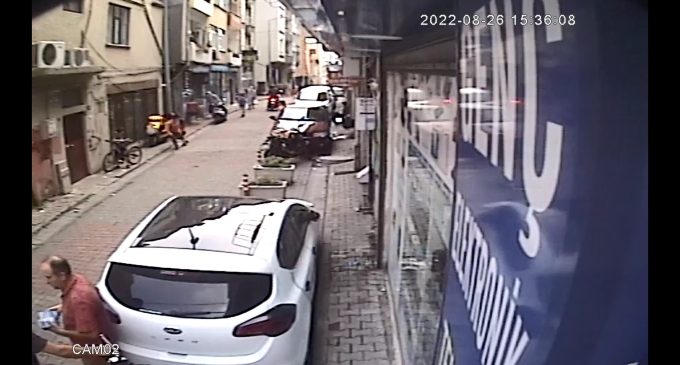 İstanbul’da berbere silahlı saldırı: Tıraş olan müşteri vuruldu
